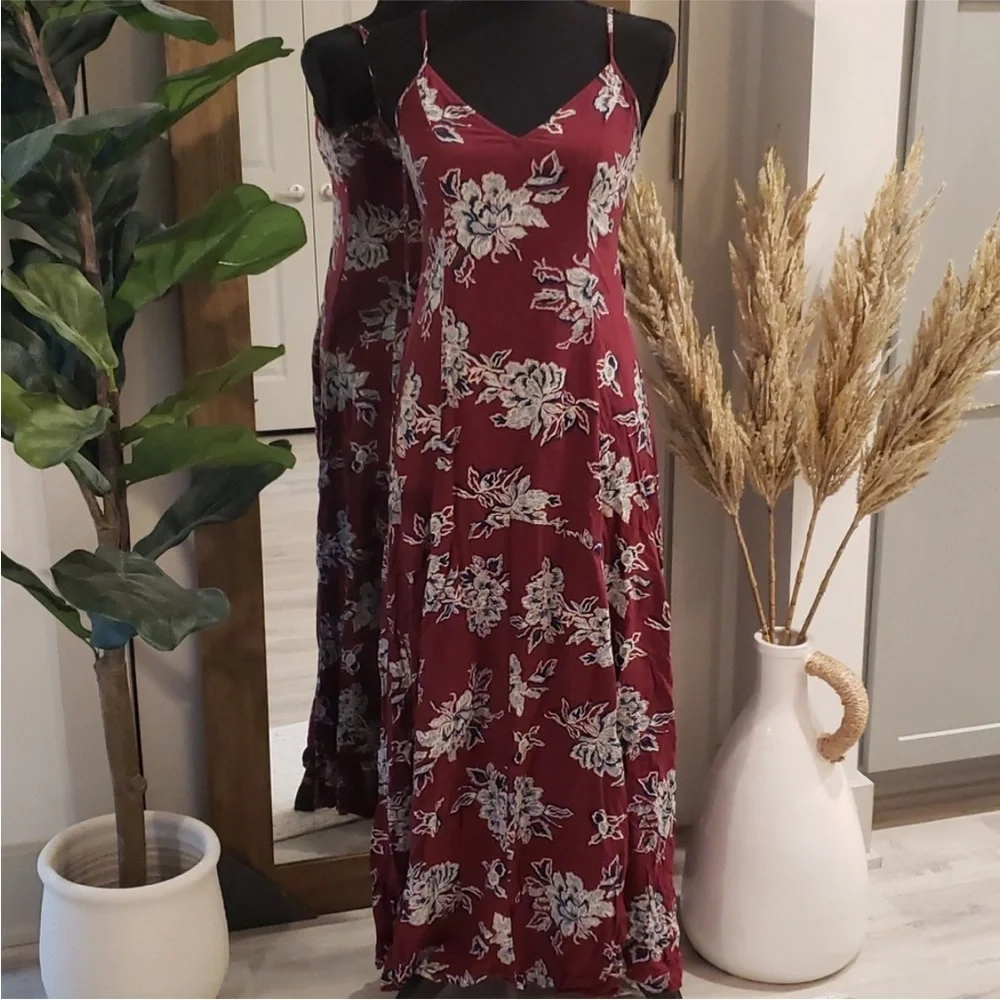 Abercrombie & Fitch Long Maxi Floral Dress Dark Red Wine Burgundy Small